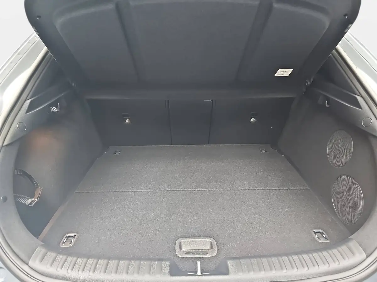KIA XCEED 1.6 T-GDI 180 DCT GT-LINE MJ26 LEDER GLASDACH