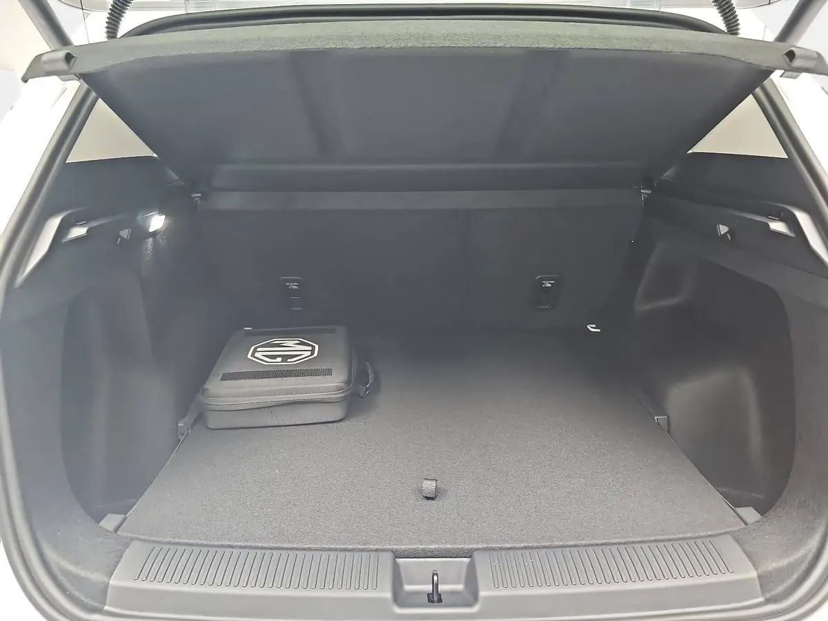 MG S5 EV 64 KWH MY25 LUXURY