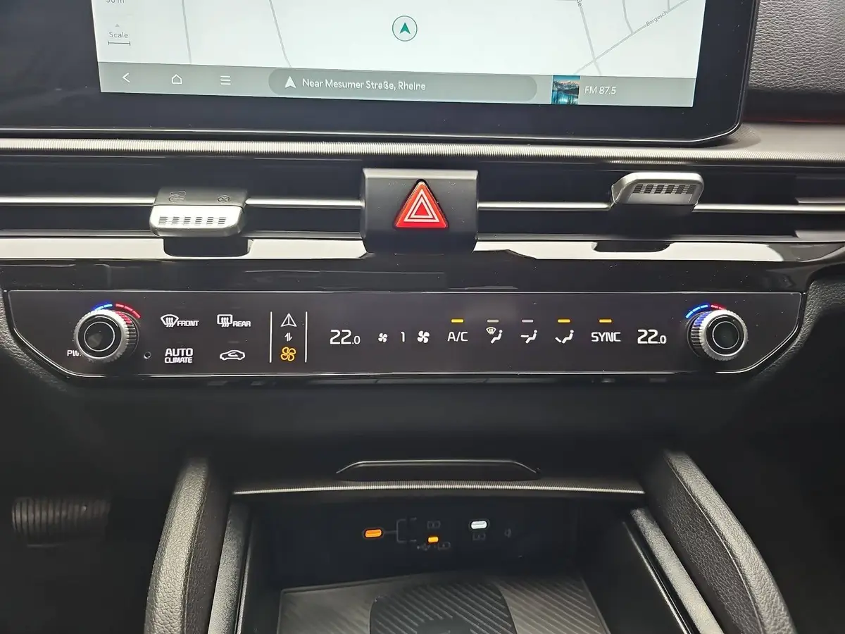 KIA SPORTAGE 1.6 T-GDI 150 2WD DCT BLACK EDITION MJ27