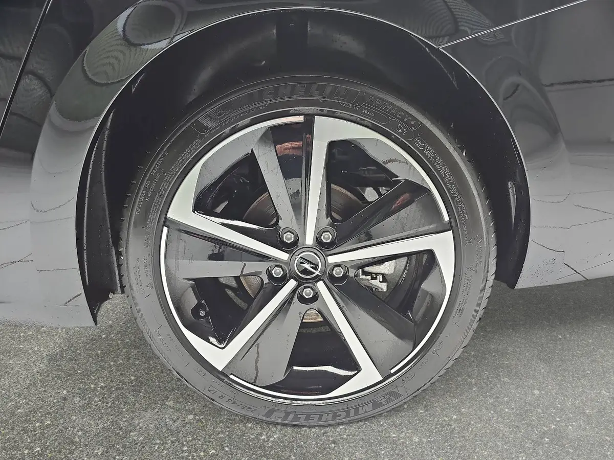 OPEL ASTRA 1.2 TURBO AUTO. SPORTS TOURER GS LED AGR WINTER KA