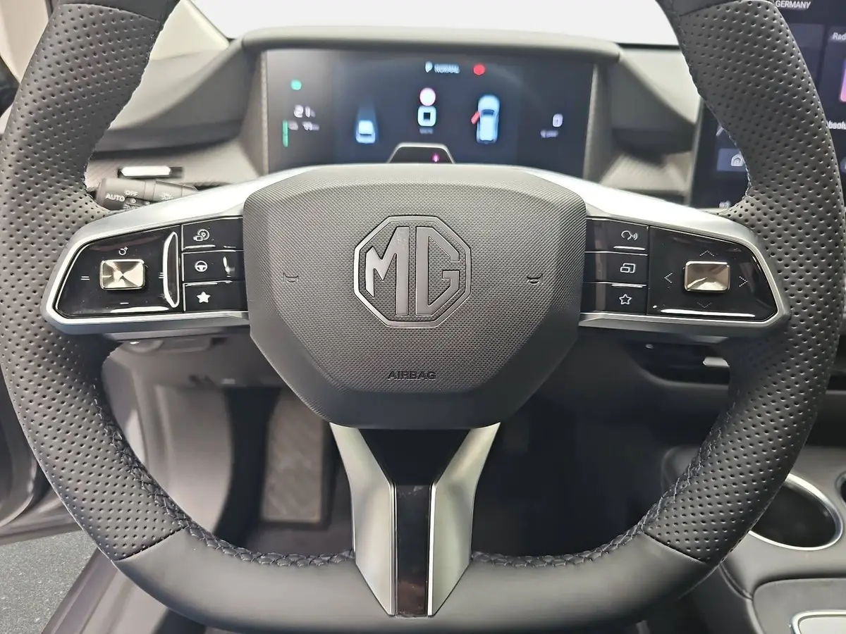 MG MG4 EV 64 KWH MY26 PREMIUM