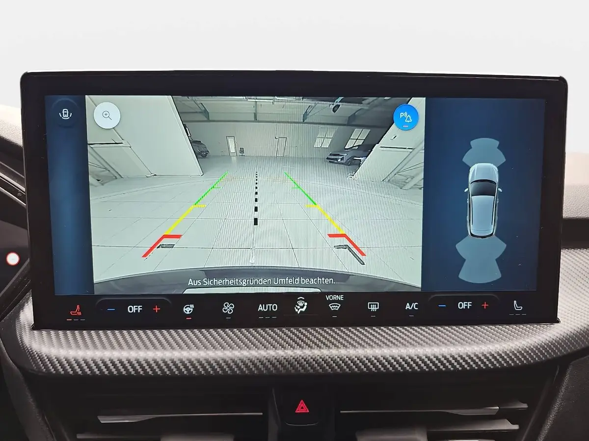 FORD KUGA 1.5 EB AUTO. ST-LINE NAVI LED KLIMAAUTO WINTER SIC