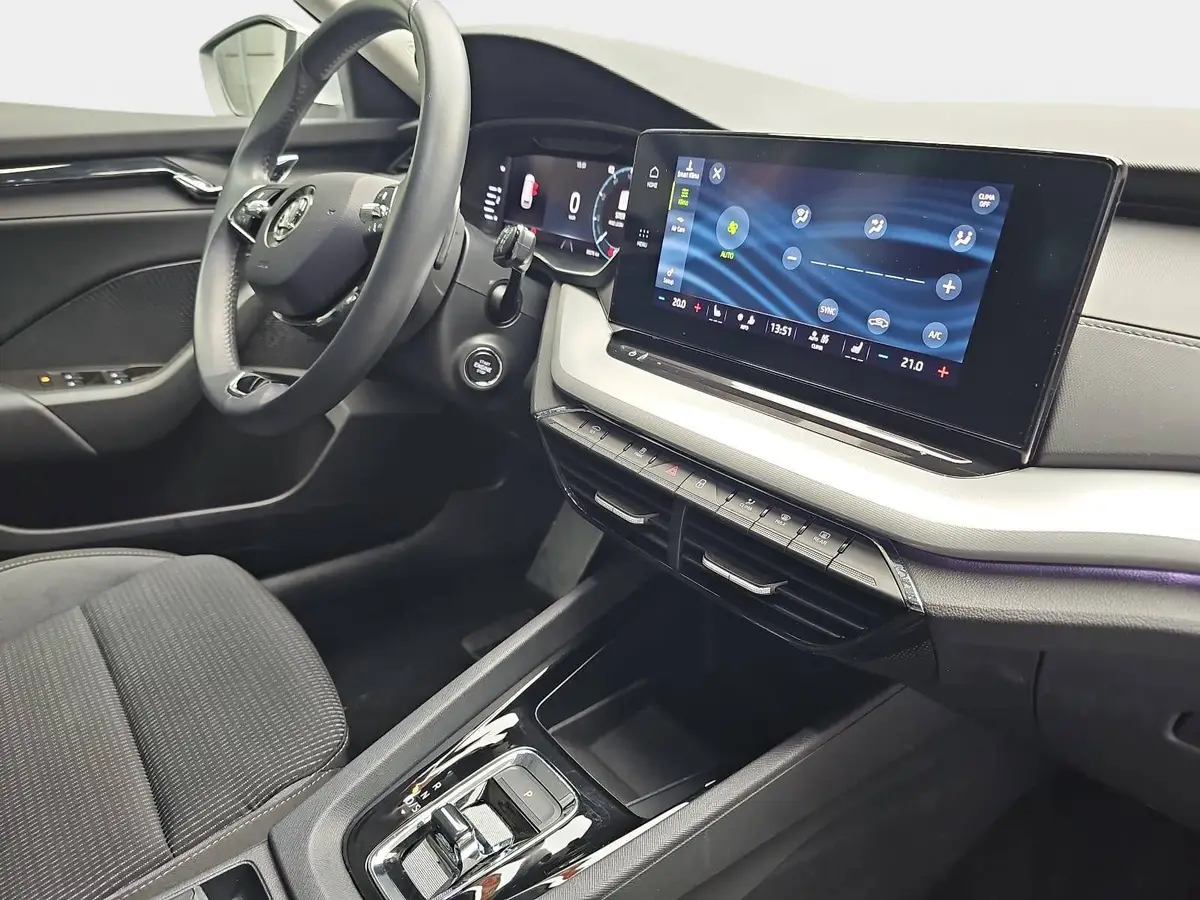 SKODA OCTAVIA COMBI 1.0 TSI DSG E-TEC AMBITION LED