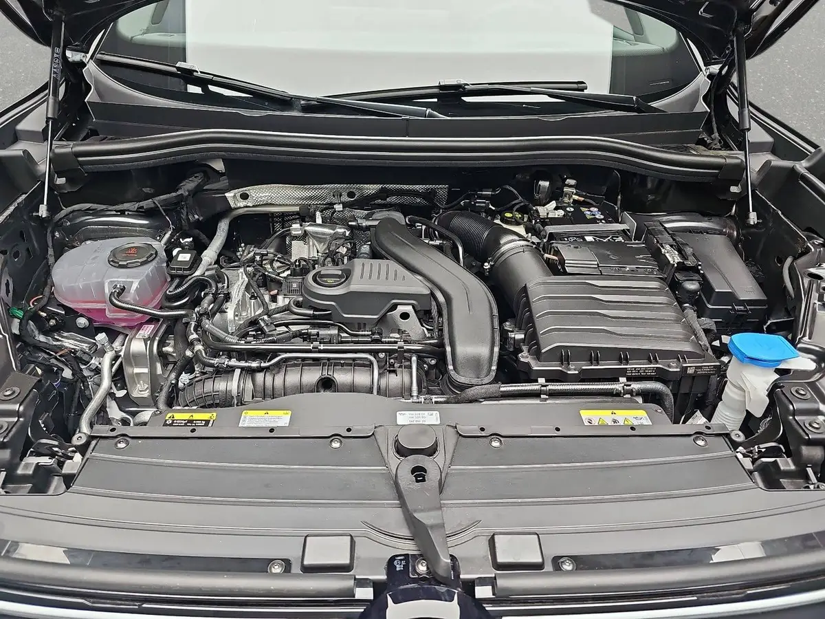 VW TIGUAN 1.5 ETSI DSG R-LINE NAVI MATRIX LM20