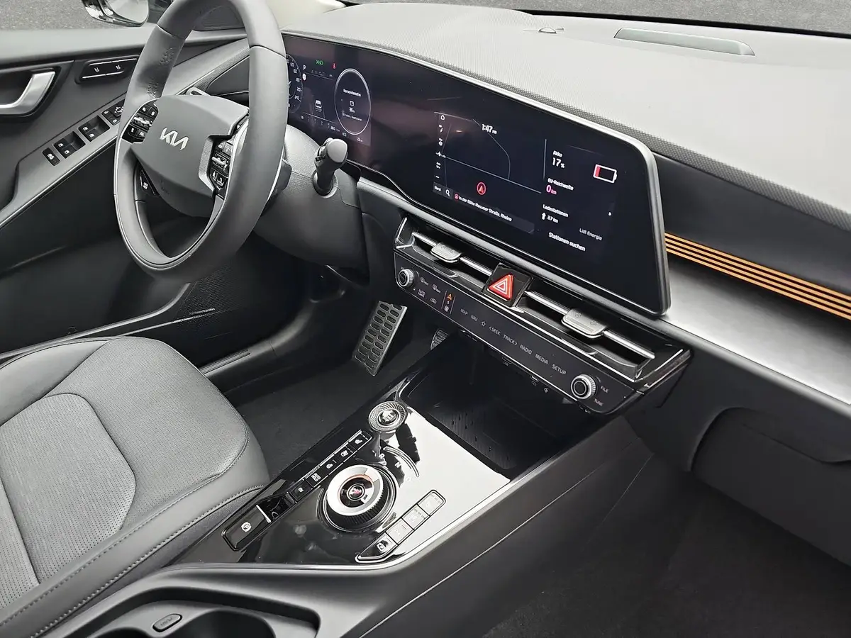 KIA NIRO 1.6 GDI PLUG-IN-HYBRID DCT SPIRIT TECHNOLOGIE RELAX