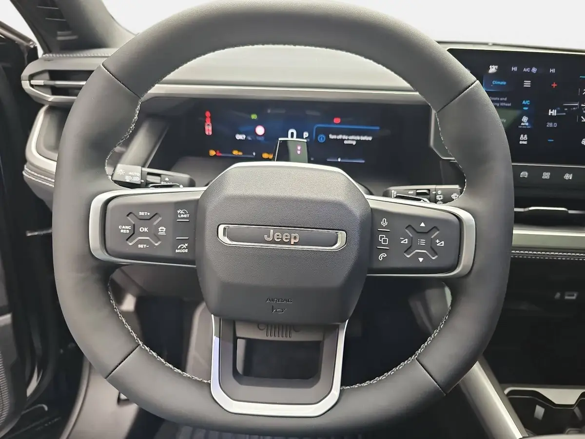 JEEP COMPASS 1.2 E-HYBRID DCT FIRST EDITION MJ26 PREMIUM-PAKET PANORAMA