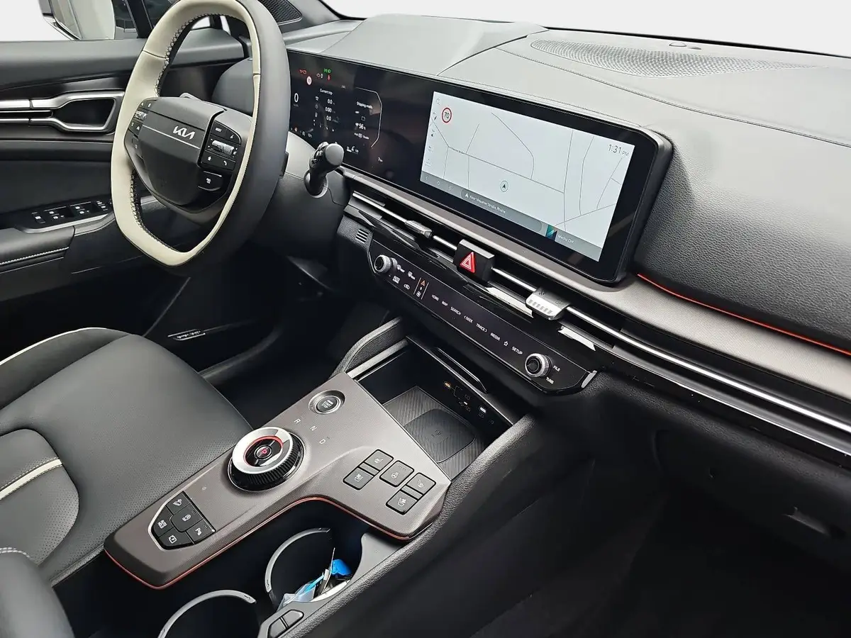 KIA SPORTAGE 1.6 T-GDI 180 AWD DCT GT-LINE MJ26 SCHW.DACH DRIVEWISE SOUND