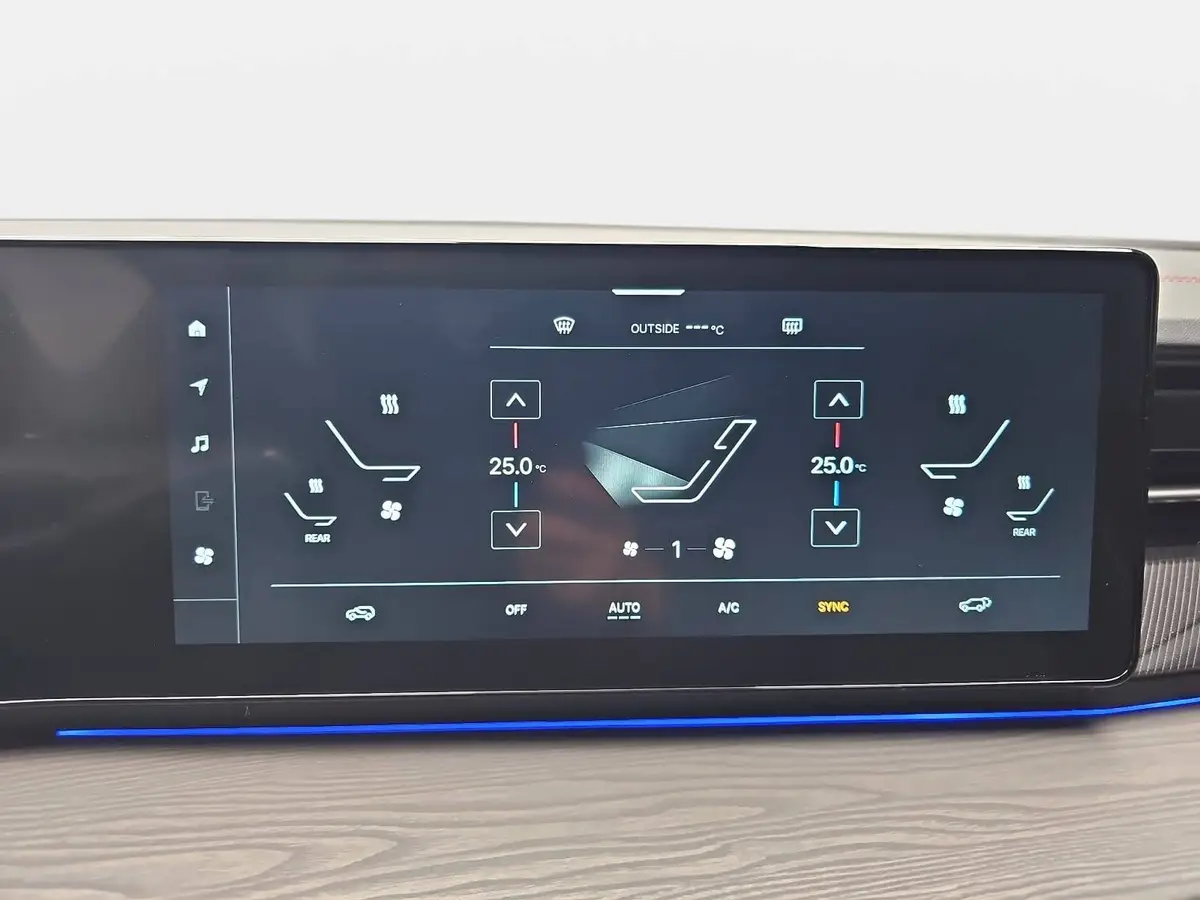 KGM ACTYON 1.5 T-GDI 2WD LUX AUTOMATIK