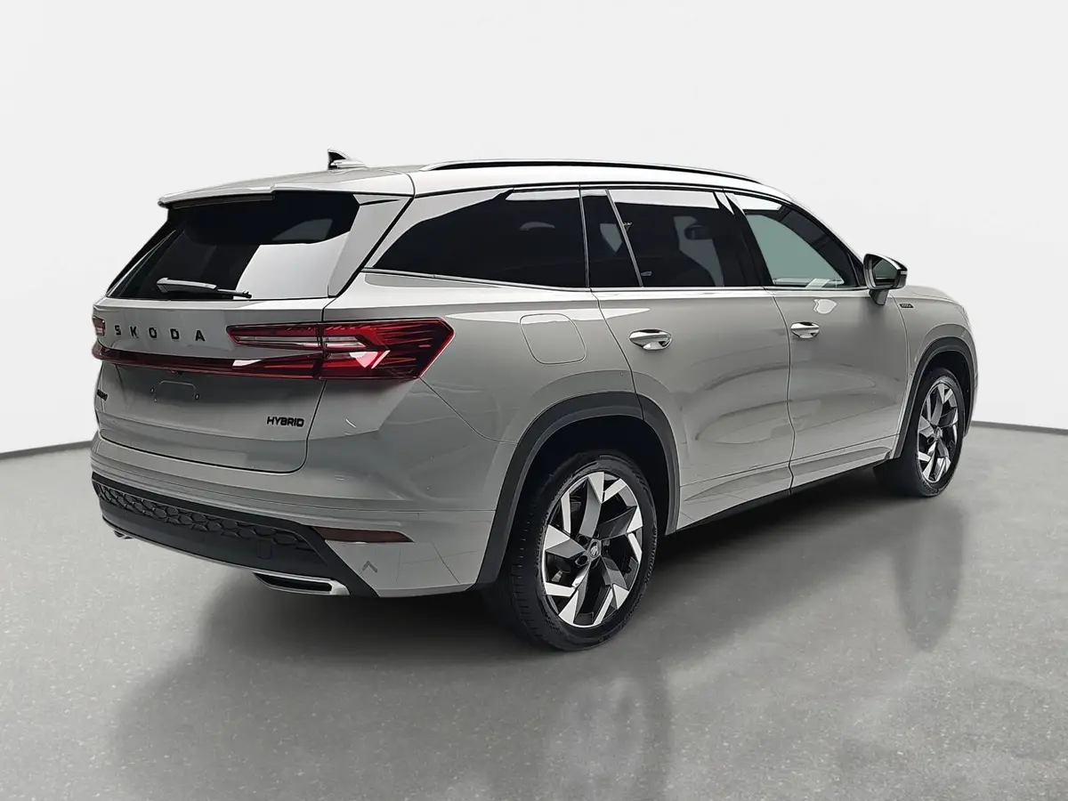 SKODA KODIAQ 1.5 TSI DSG SPORTLINE NAVI LED ACC WINTER KAMERA A