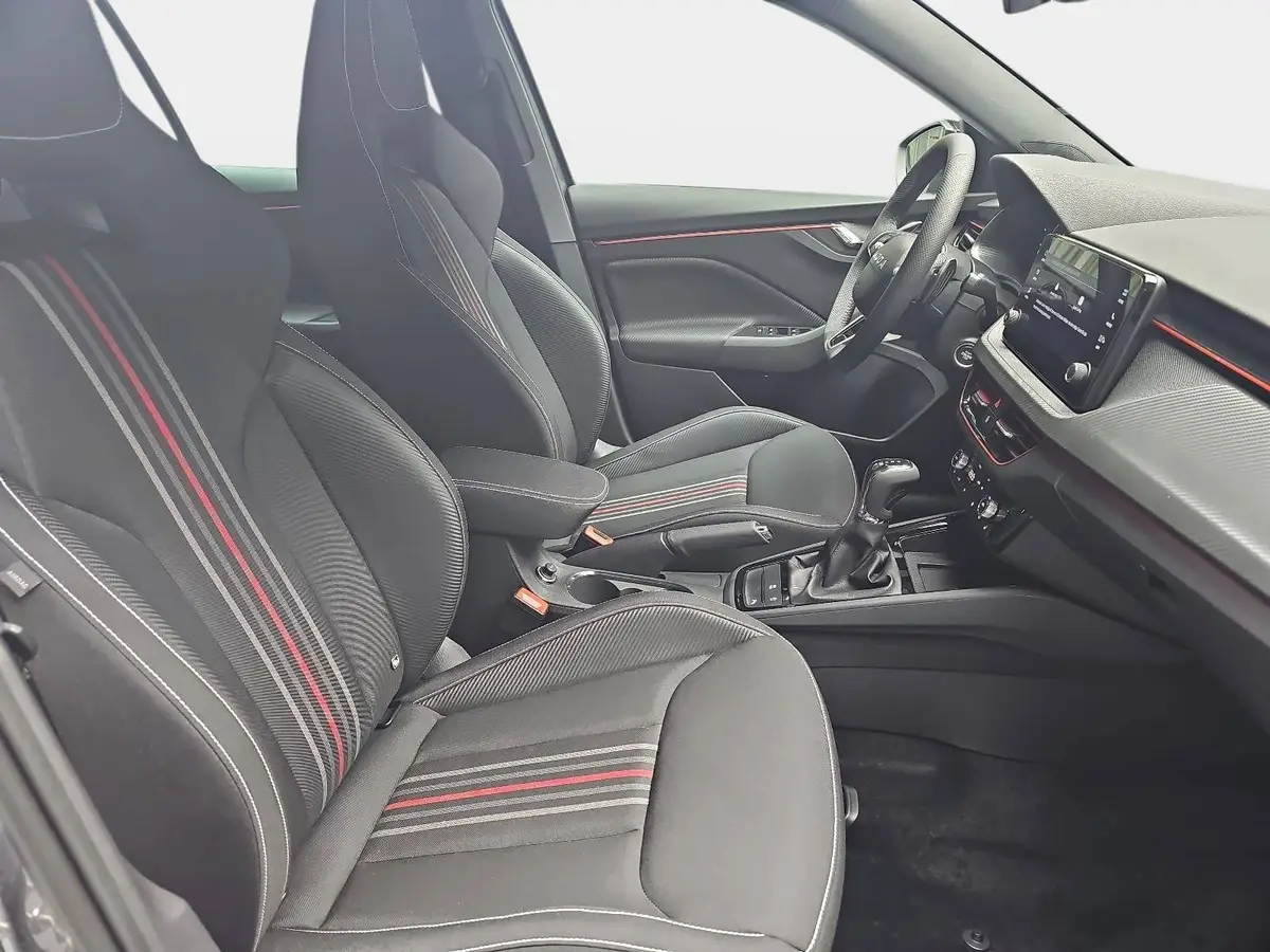 SKODA KAMIQ 1.5 TSI DSG MONTE CARLO MATRIX KAMERA AHK