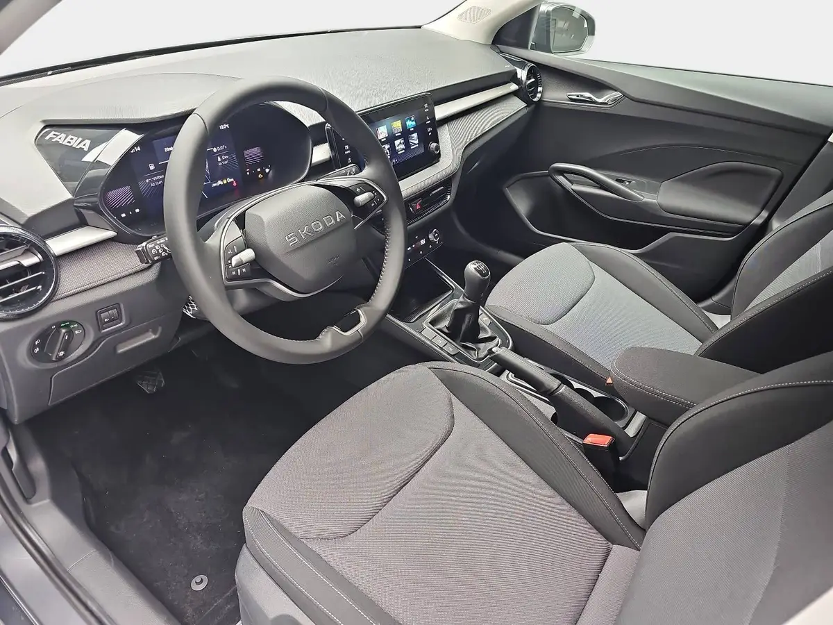 SKODA FABIA 1.0 TSI KLIMAAUTO LED SITZH. KAMERA