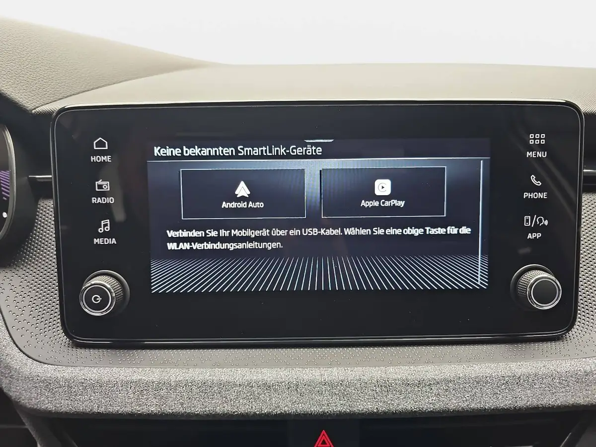 SKODA KAMIQ 1.0 TSI CLASSIC LED KLIMAAUTO PDC