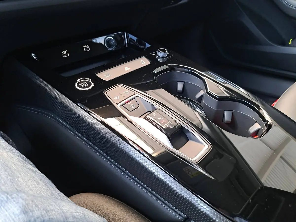 AUDI A5 2.0 TDI S-TRONIC AVANT S-LINE NAVI LED