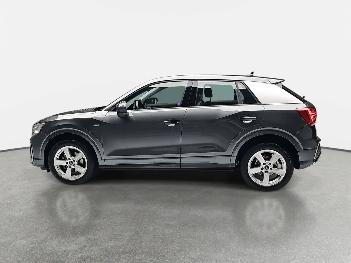 AUDI Q2 30 TFSI S LINE NAVI LED KAMERA LM17