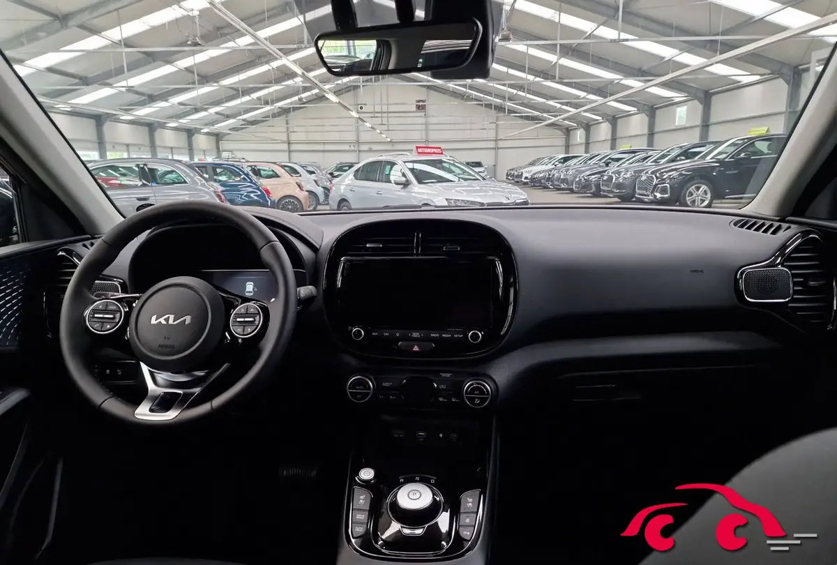 KIA SOUL EV 64 KWH INSPIRATION 3-PHASEN WÄRMEPUMPE LEDER GLASDACH