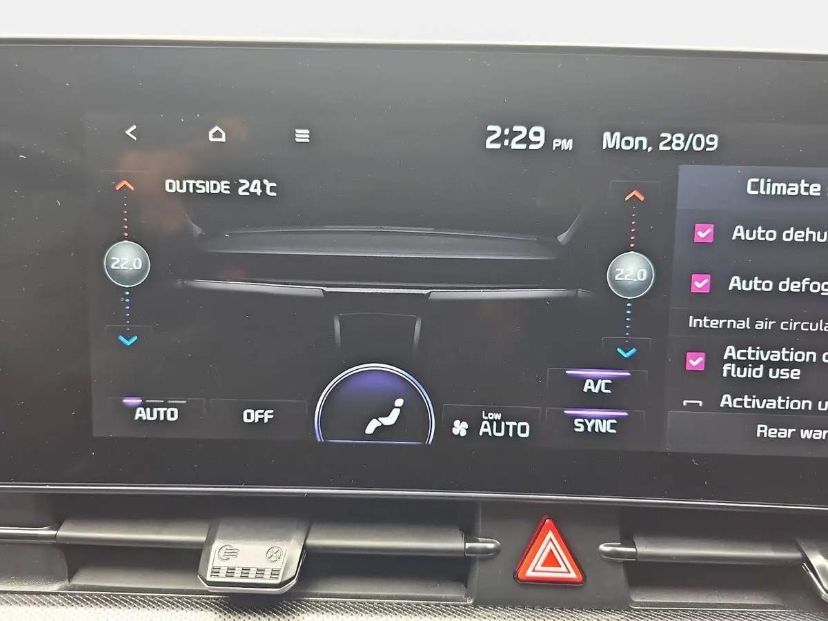 KIA SPORTAGE 1.6 T-GDI 160 48V 2WD ULTIMATE LEDER