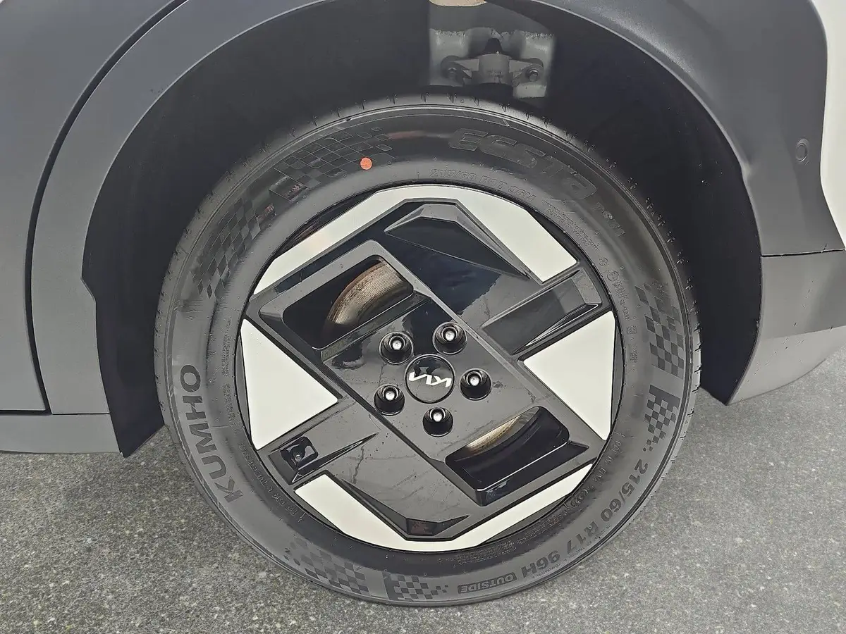 KIA EV3 81.4 KWH EARTH MJ26 WINTER-CONNECT BUSINESS UPGRADE DRIVEWISE-PARK
