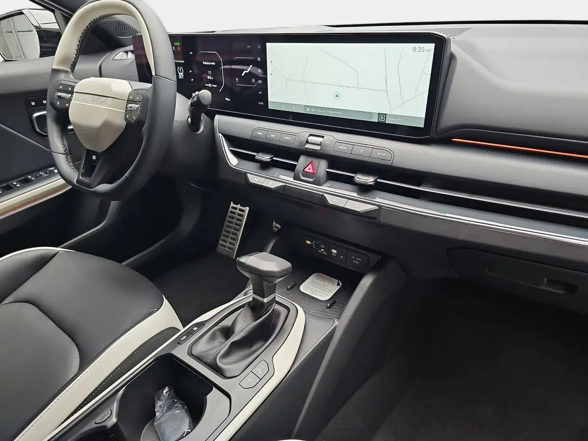 KIA K4 SW 1.6 T-GDI 180 PS DCT7 GT-LINE MJ26 DW-PARK-PRO SITZ SOUND DESIGN