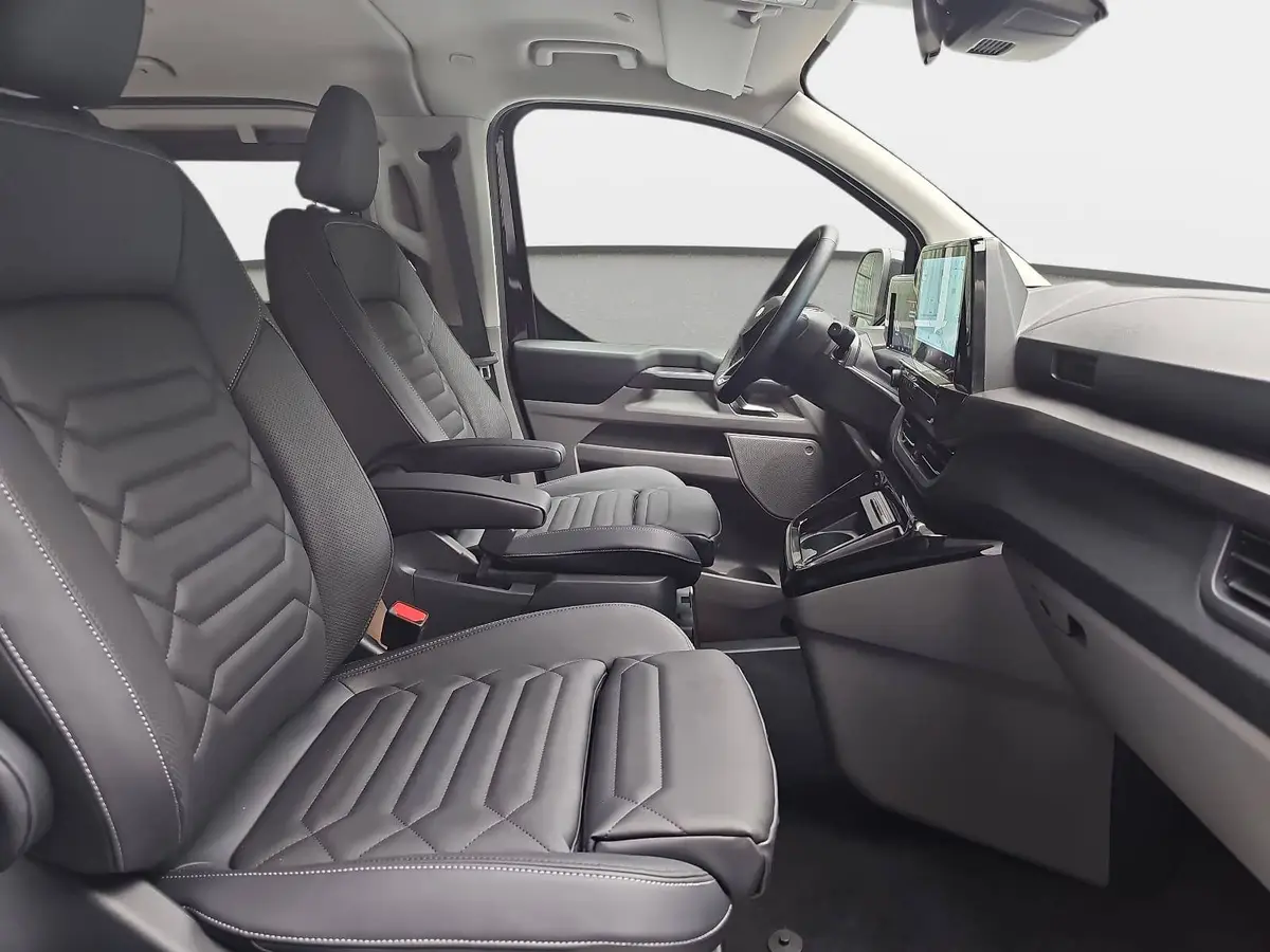 FORD TOURNEO CUSTOM 2.0 ECOBLUE AUTO. L1 TITANIUM X NAVI LED AHK