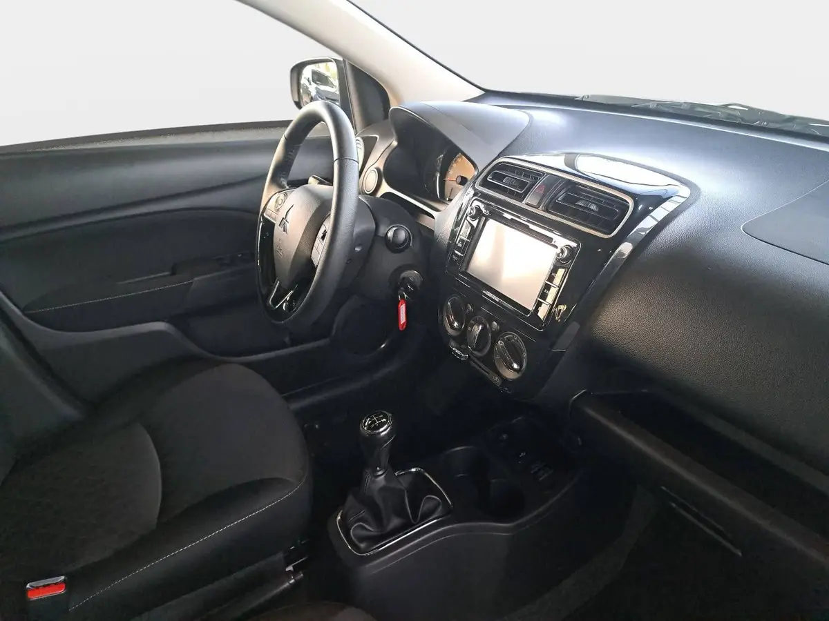 MITSUBISHI SPACE STAR 1.2 INTRO EDITION NAVI LM SITZHEIZUNG