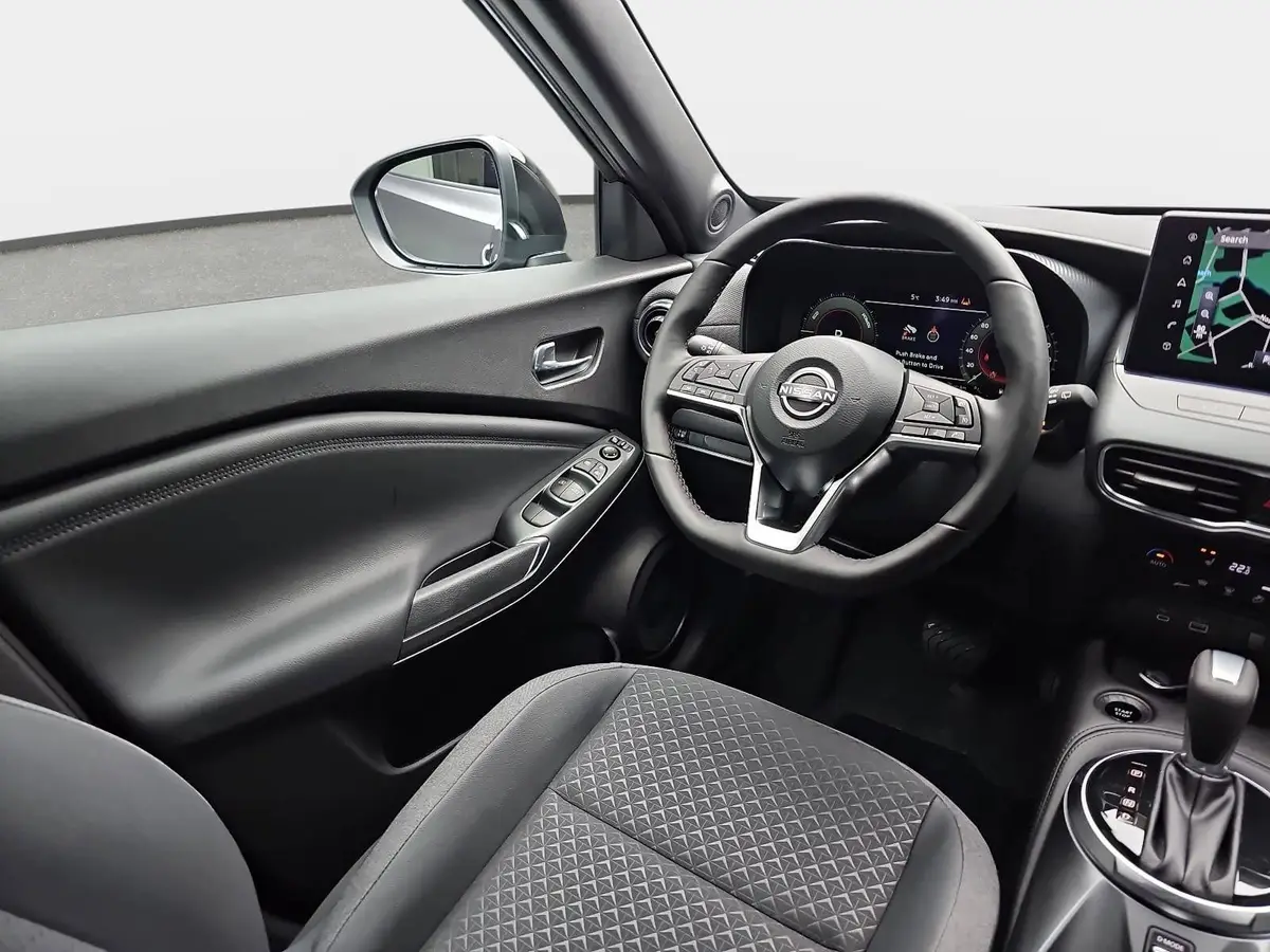 NISSAN JUKE 1.6 HYBRID AUTO. N-CONNECTA WINTER FRONTSCHEIBENHEIZUNG