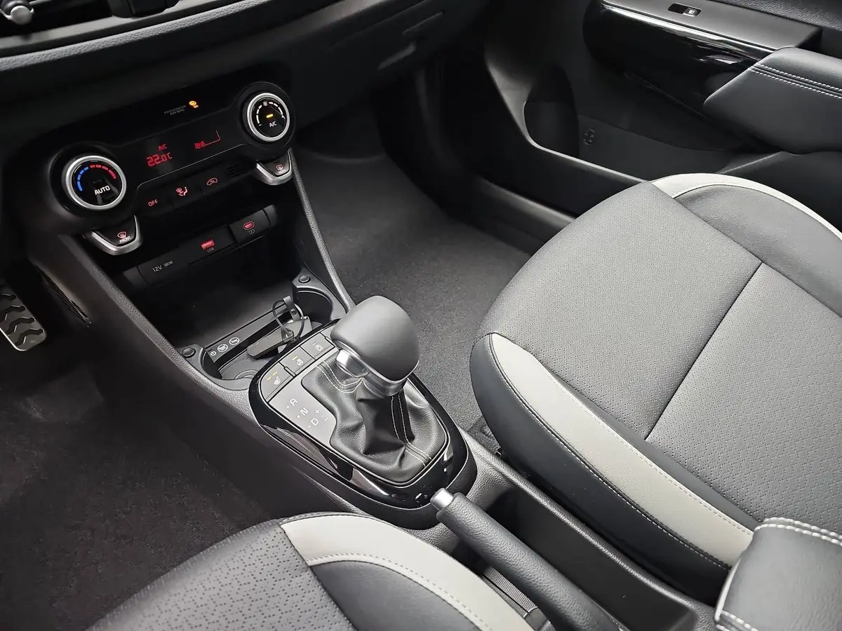 KIA PICANTO 1.0 GDI AUTO. (AMT) GT-LINE MJ26 LED SITZH. NAVI KAMERA