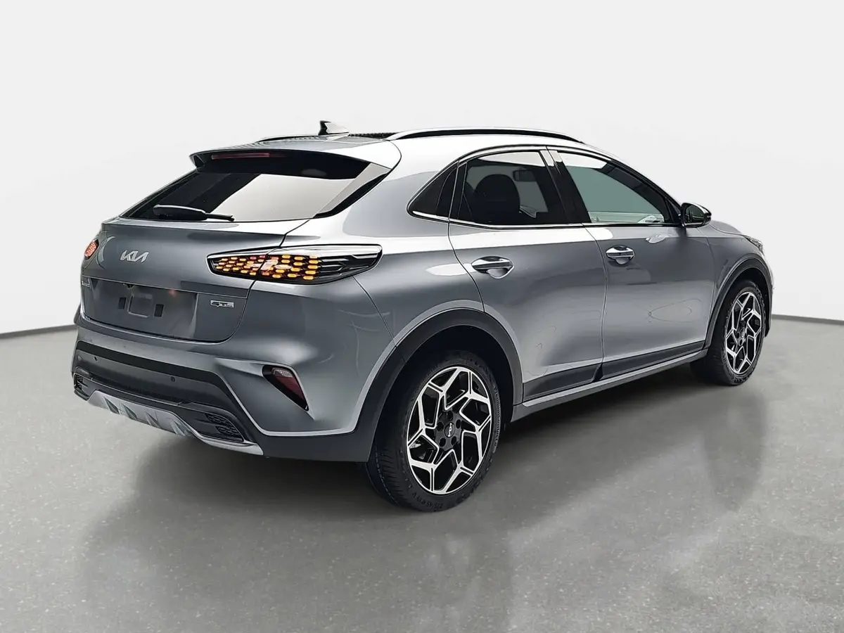 KIA XCEED 1.6 T-GDI 180 DCT GT-LINE MJ26 LEDER GLASDACH