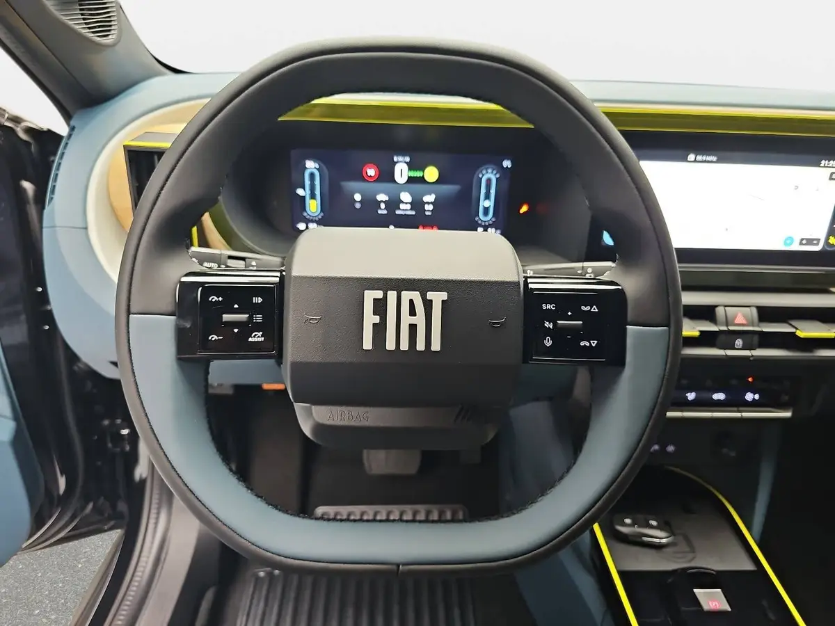 FIAT GRANDE PANDA ELEKTRO LA PRIMA MJ26 WINTER PAKET