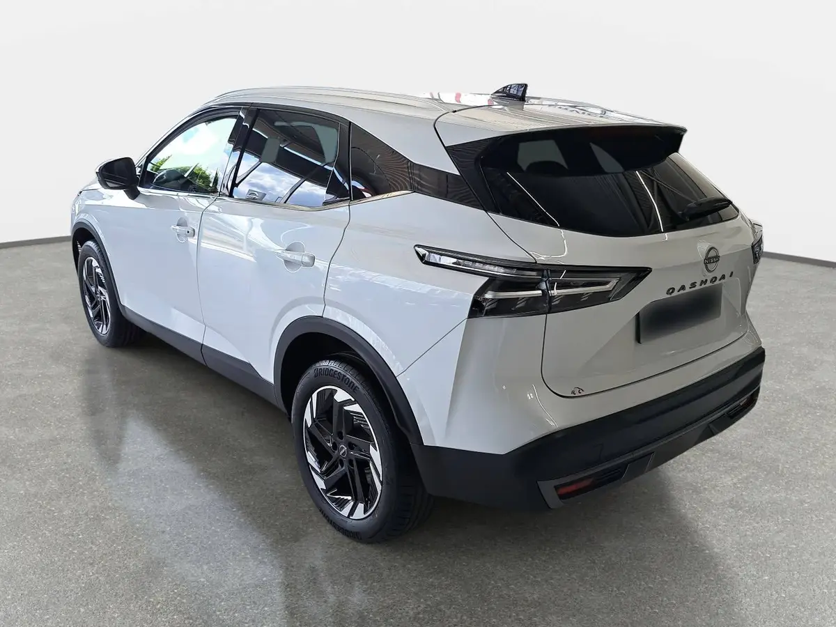 NISSAN QASHQAI 1.3 DIG-T MHEV AUTO. MJ27 N-CONNECTA WINTER EL-HECKKLAPPE PANO