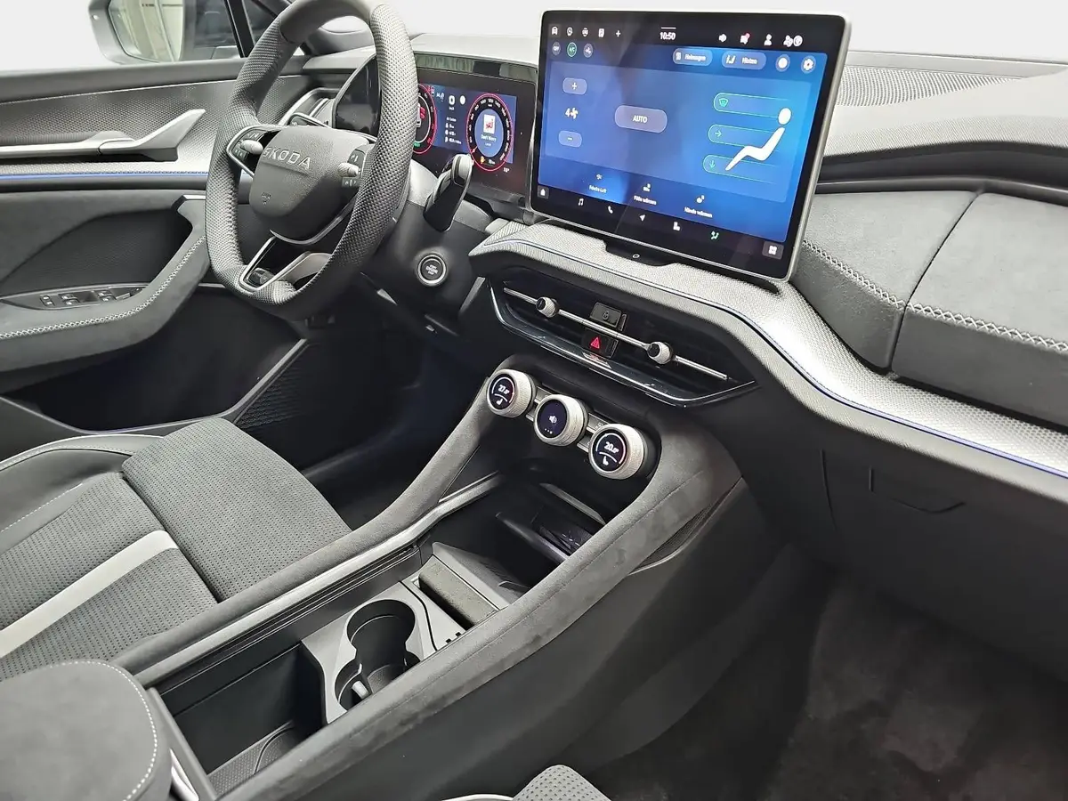 SKODA KODIAQ 1.5 TSI DSG SPORTLINE NAVI LED ACC WINTER KAMERA A