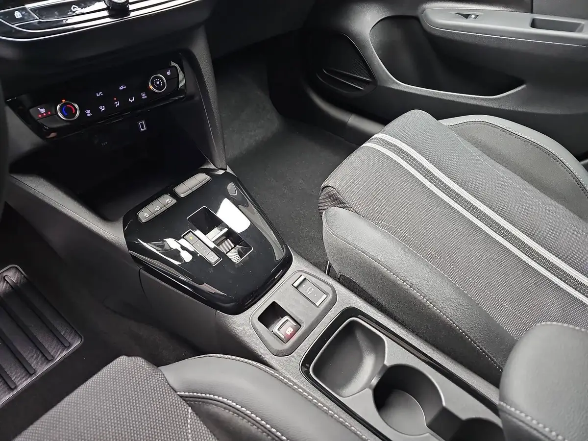 OPEL CORSA 1.2 TURBO AUTO. GS LED KLIMA SICHT WINTER DAB KAME