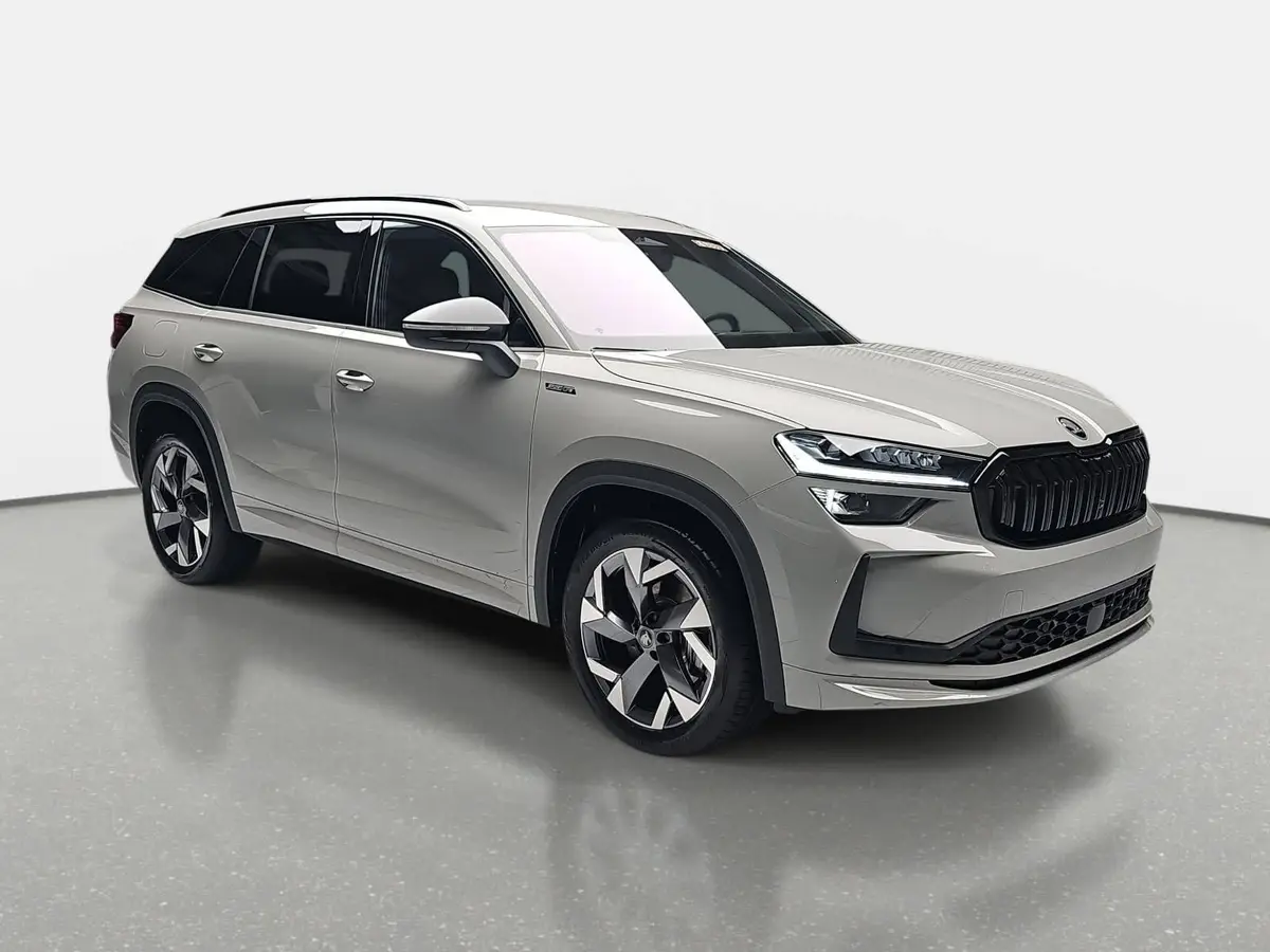 SKODA KODIAQ 1.5 TSI DSG SPORTLINE NAVI LED ACC WINTER KAMERA A