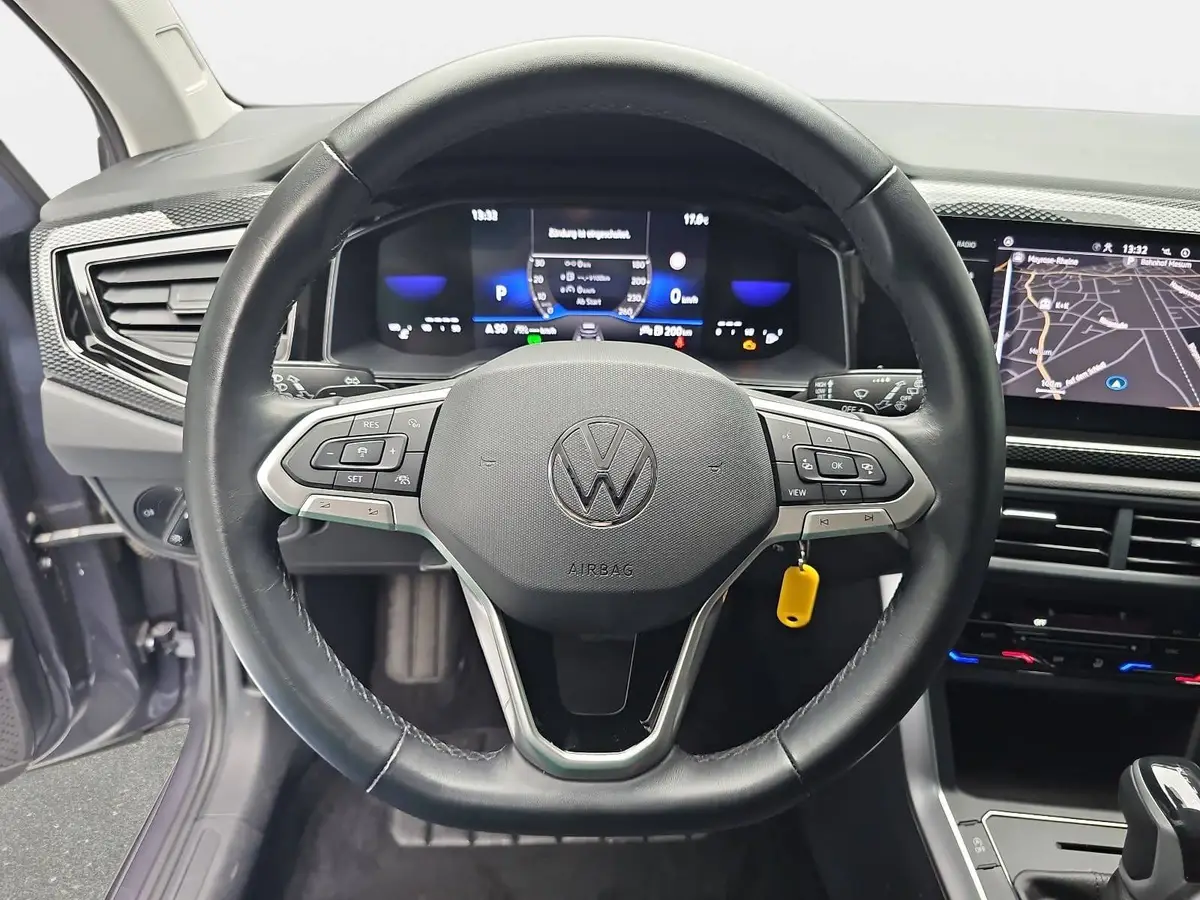 VW TAIGO 1.0 TSI DSG LIFE NAVI LED ACC PDC AHK