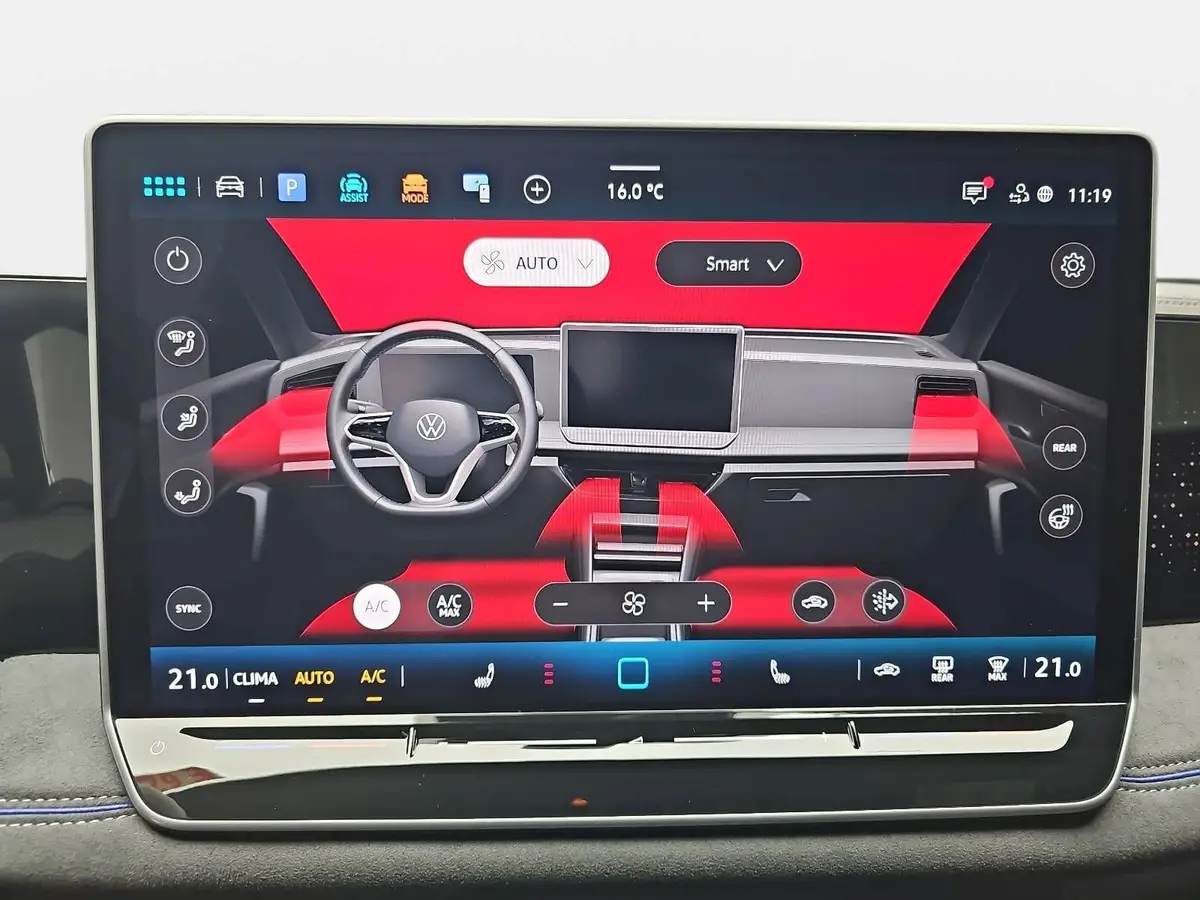 VW TIGUAN 2.0 TDI DSG R-LINE NAVI LED PANO