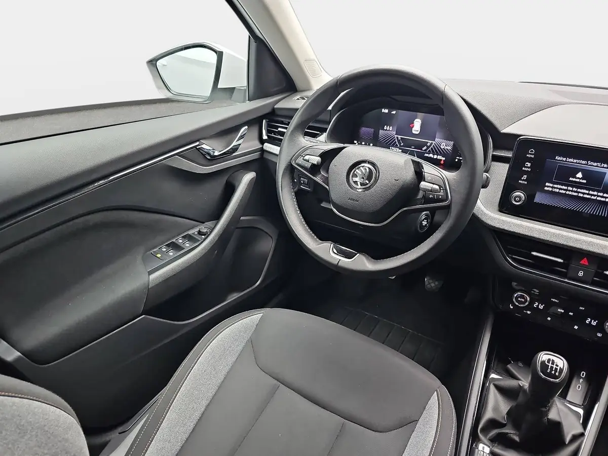 SKODA KAMIQ 1.0 TSI SELECTION KAMERA AHK LM