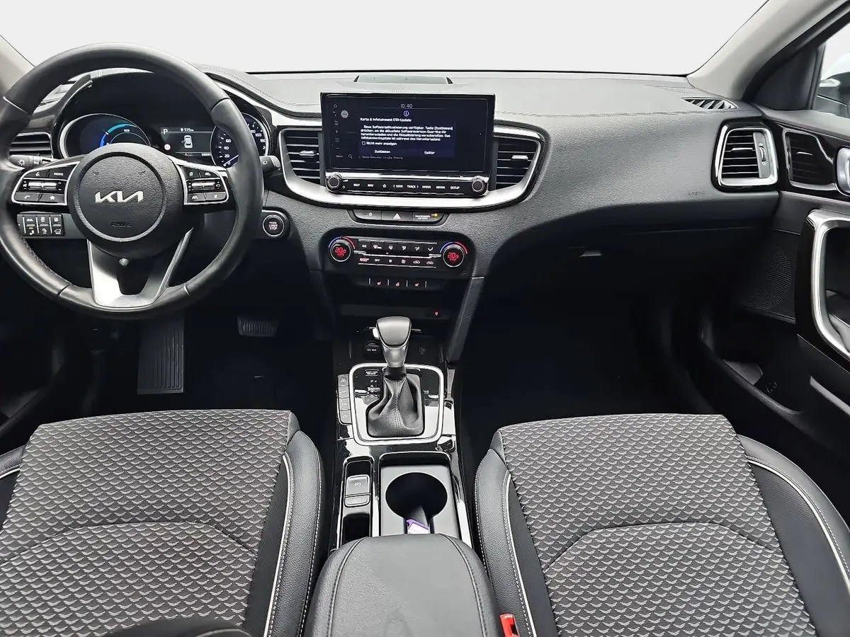 KIA XCEED 1.6 PLUG-IN-HYBRID DCT6 SPIRIT PERFORMANCE TECHNOLOGIE