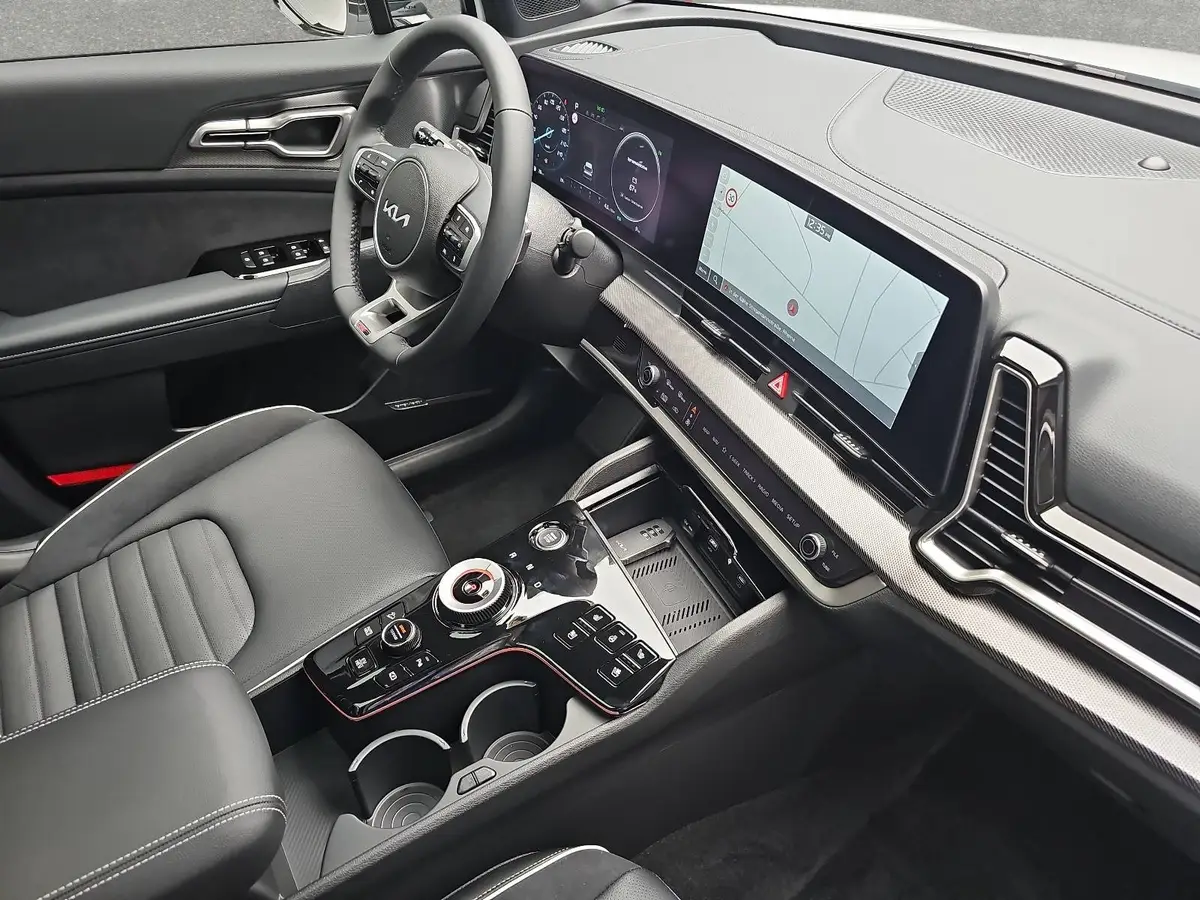 KIA SPORTAGE 1.6T PLUG-IN-HYBRID AUTO. GT-LINE DRIVEWISE GLASDACH SOUND