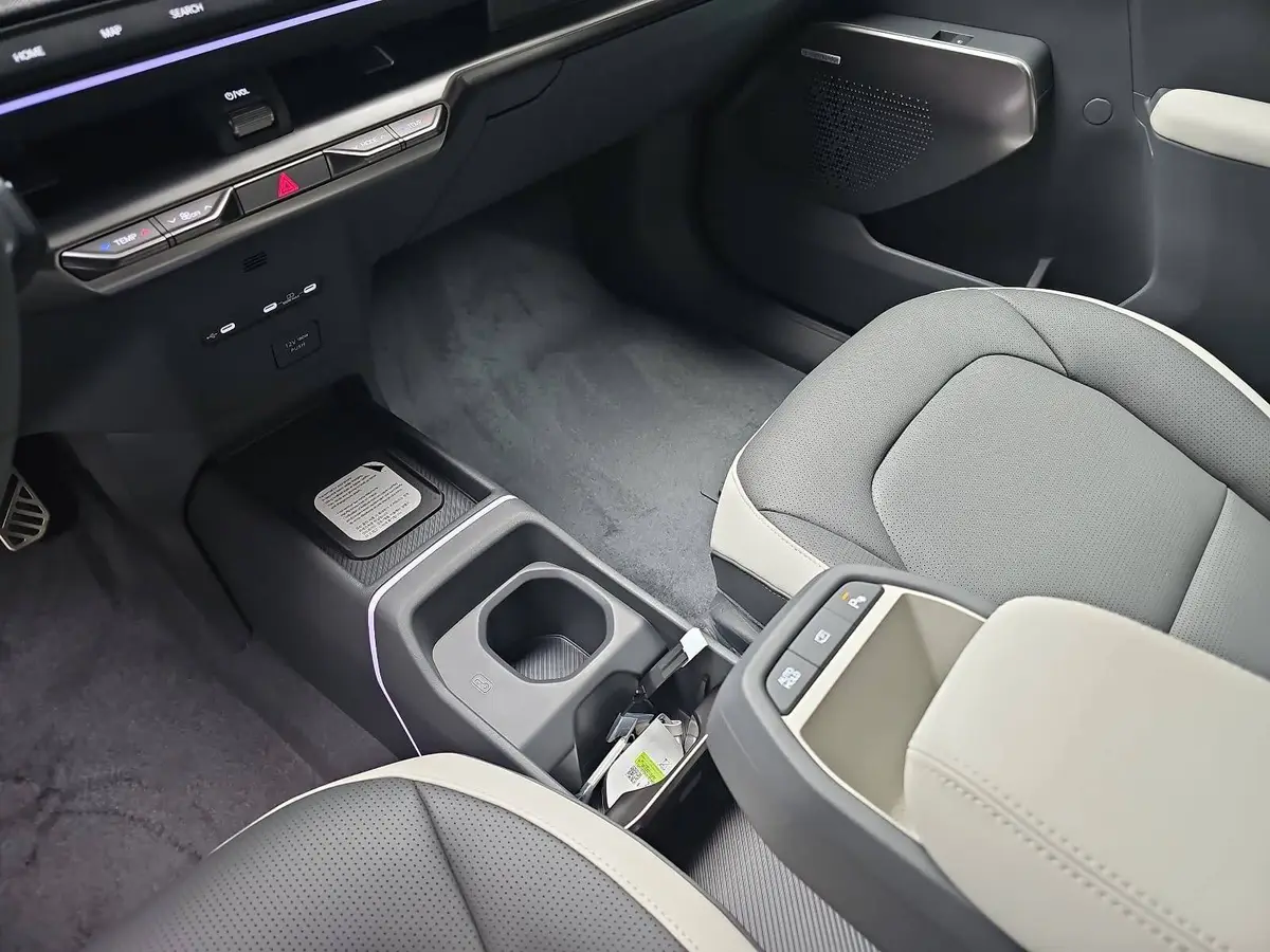 KIA EV2 61.0 KWH GT LINE MJ27 WINTER-CONNECT TECHNOLOGY DRIVEWISE-PARK KOM