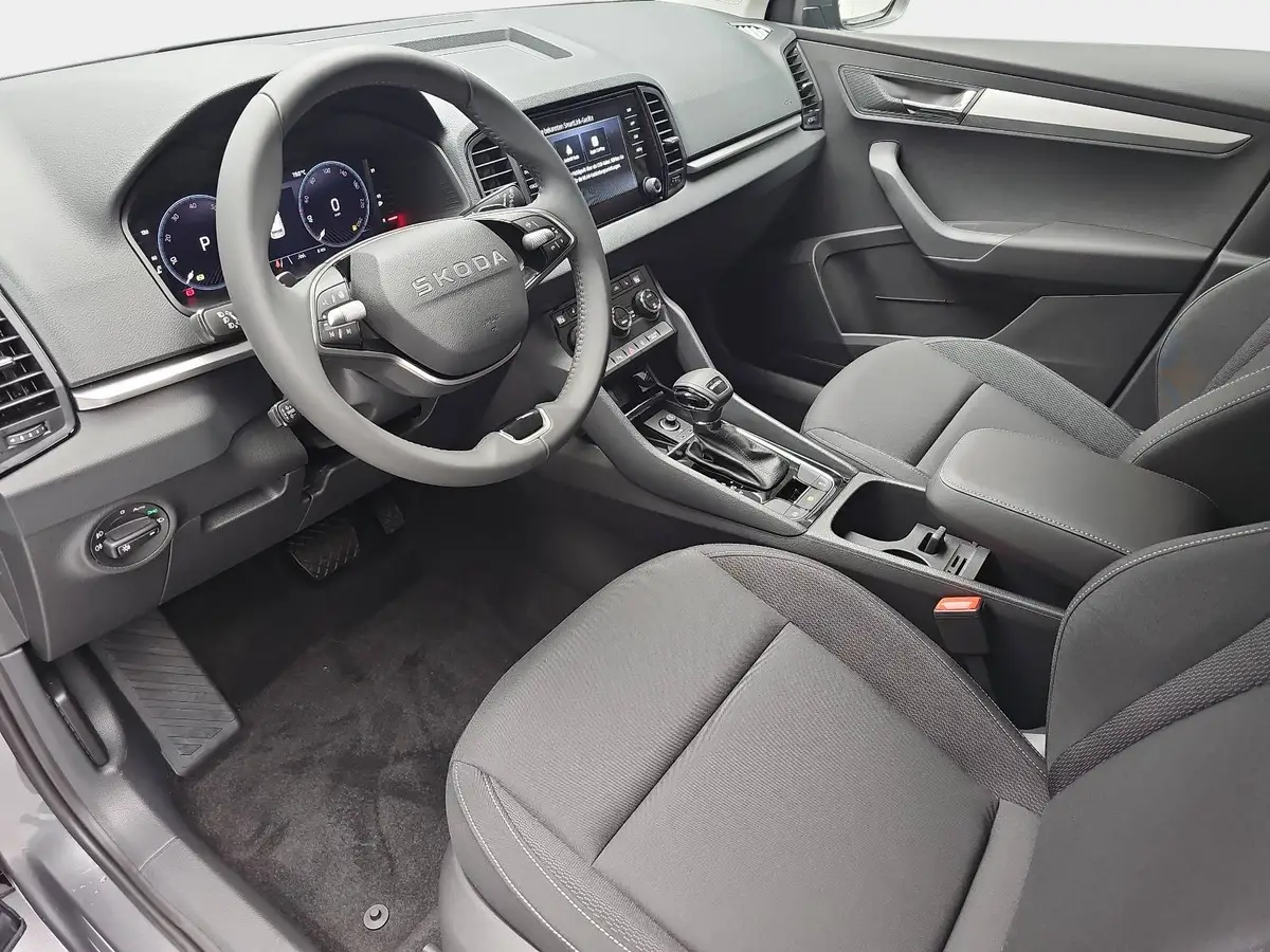 SKODA KAROQ 1.5 TSI DSG SELECTION NAVI LED ACC WINTER KAMERA A