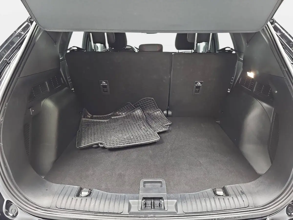 FORD KUGA 1.5 EB AUTO. ST-LINE NAVI LED KLIMAAUTO WINTER SIC