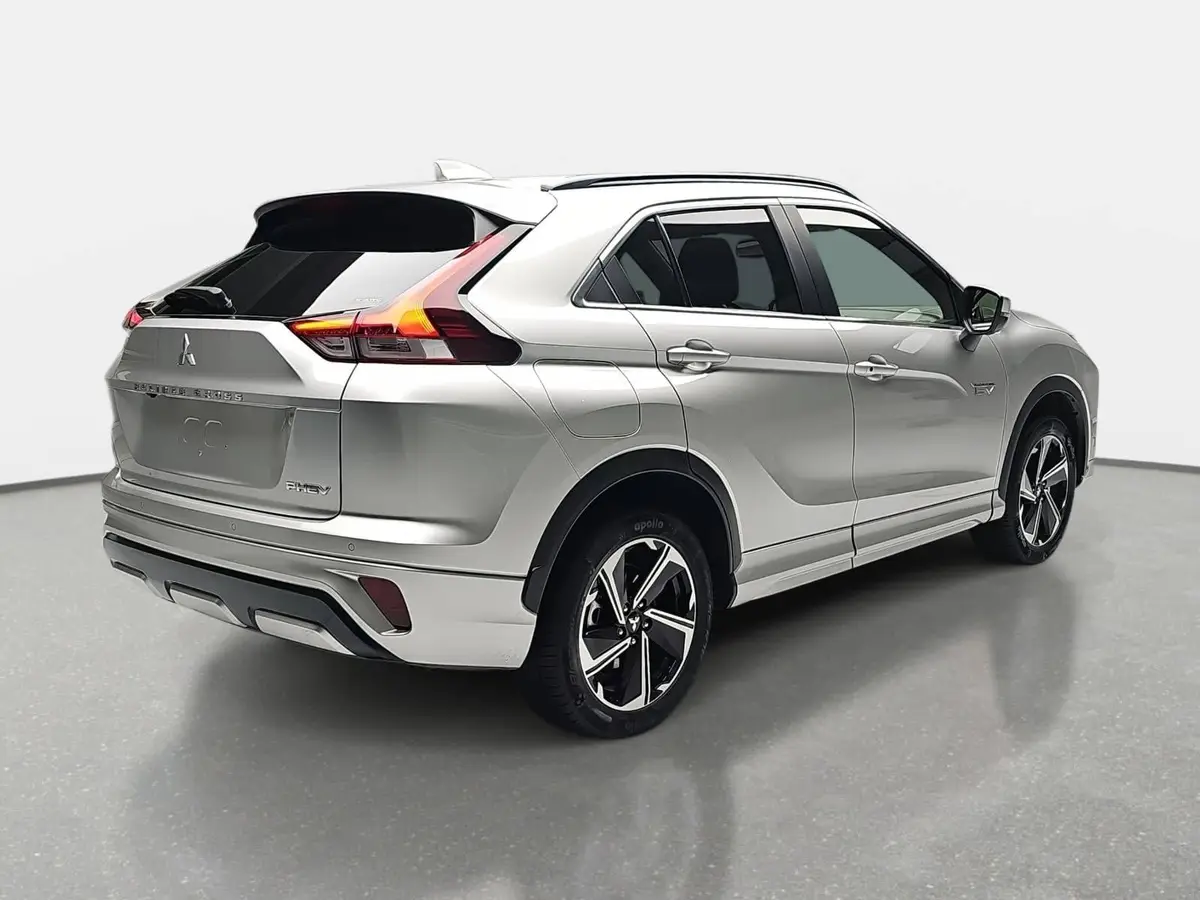 MITSUBISHI ECLIPSE CROSS 2.4 MIVEC PHEV CVT SELECT NAVI LED STANDH. 360° LM