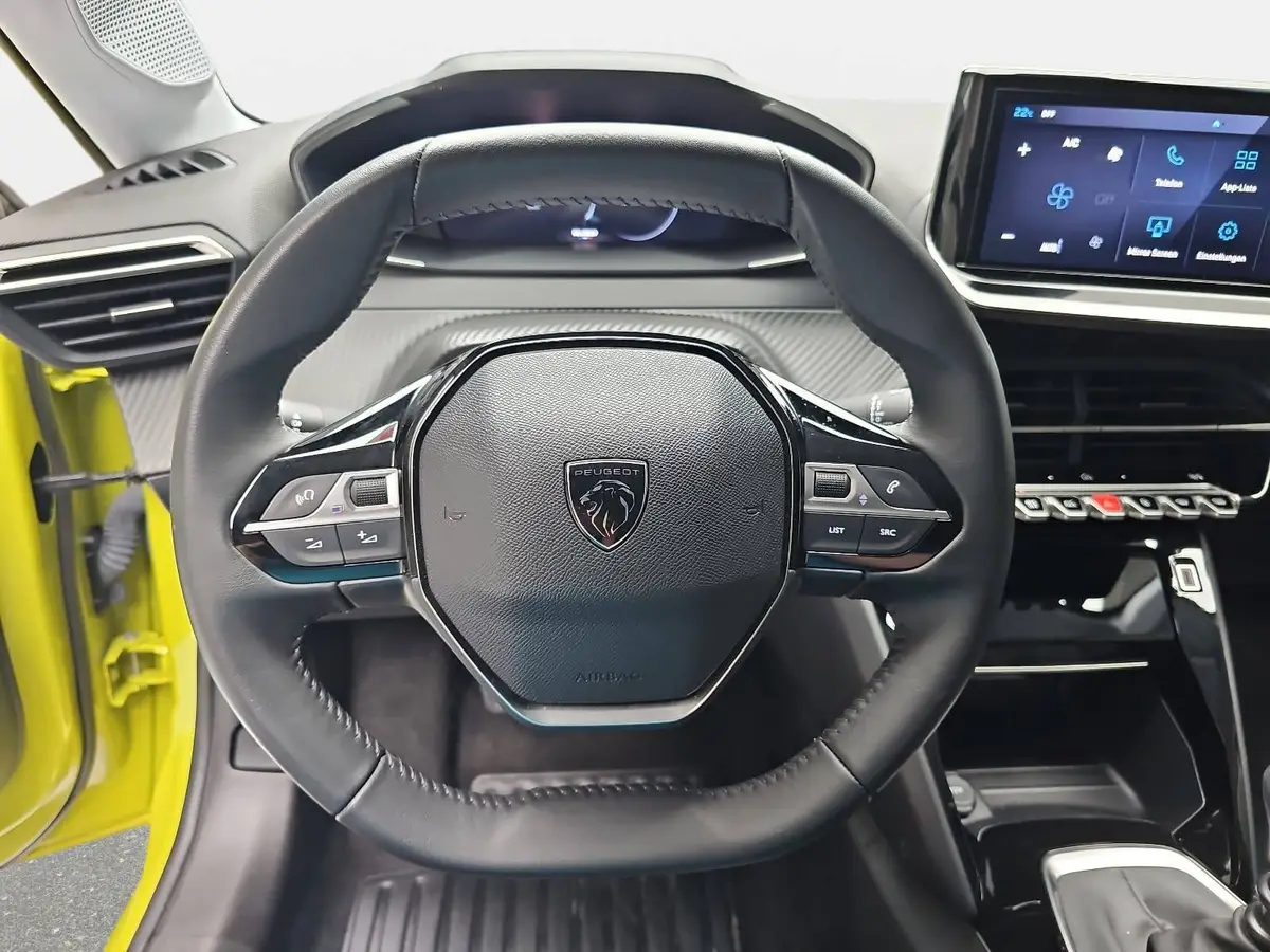 PEUGEOT 208 1.2 PURETECH 100 ALLURE LED DAB LM