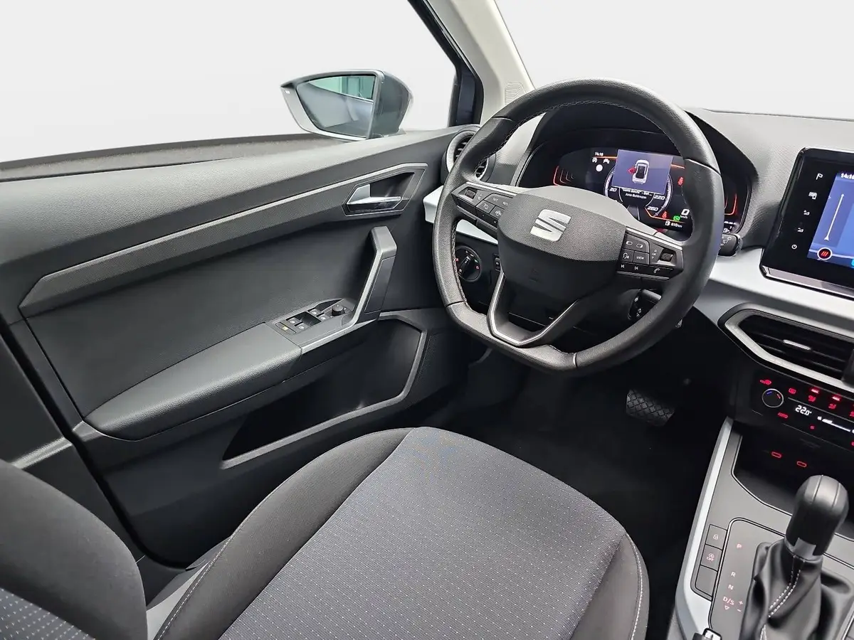 SEAT ARONA 1.0 TSI DSG STYLE NAVI LED PDC LM
