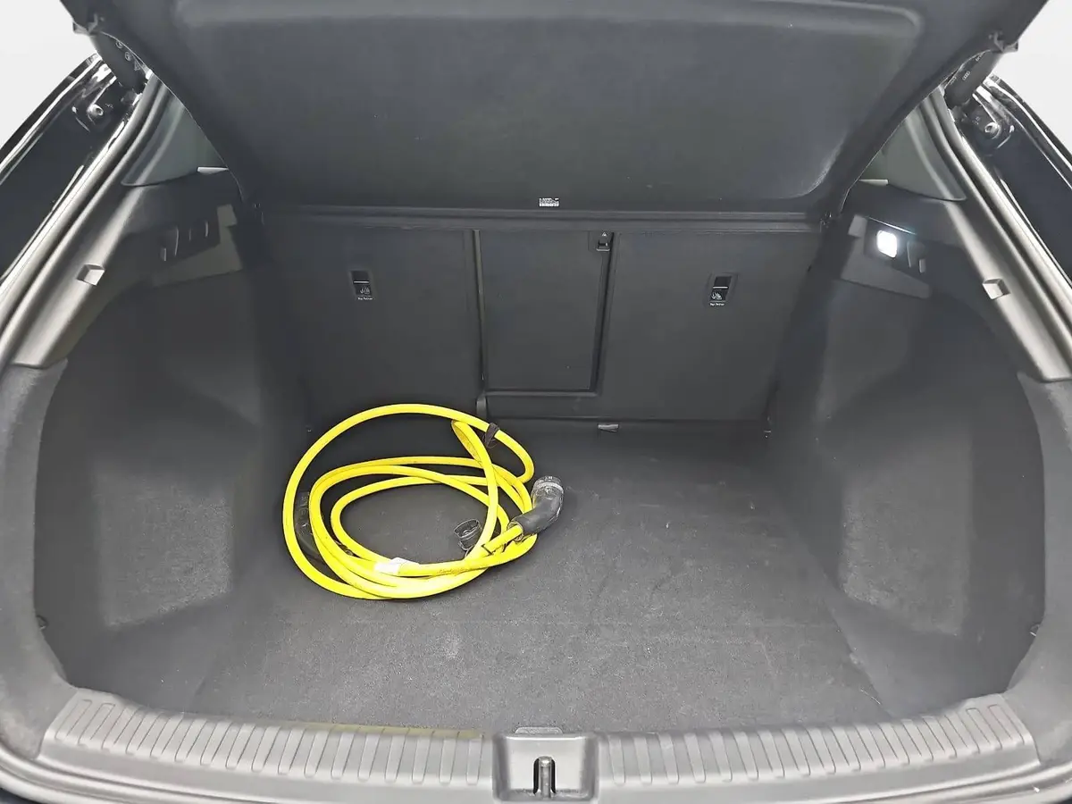 AUDI Q4 E-TRON 35 (52 KWH) NAVI LED KAMERA