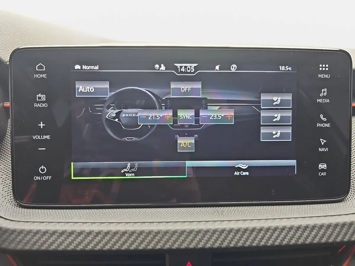 SKODA KAMIQ 1.5 TSI DSG MONTE CARLO NAVI LED
