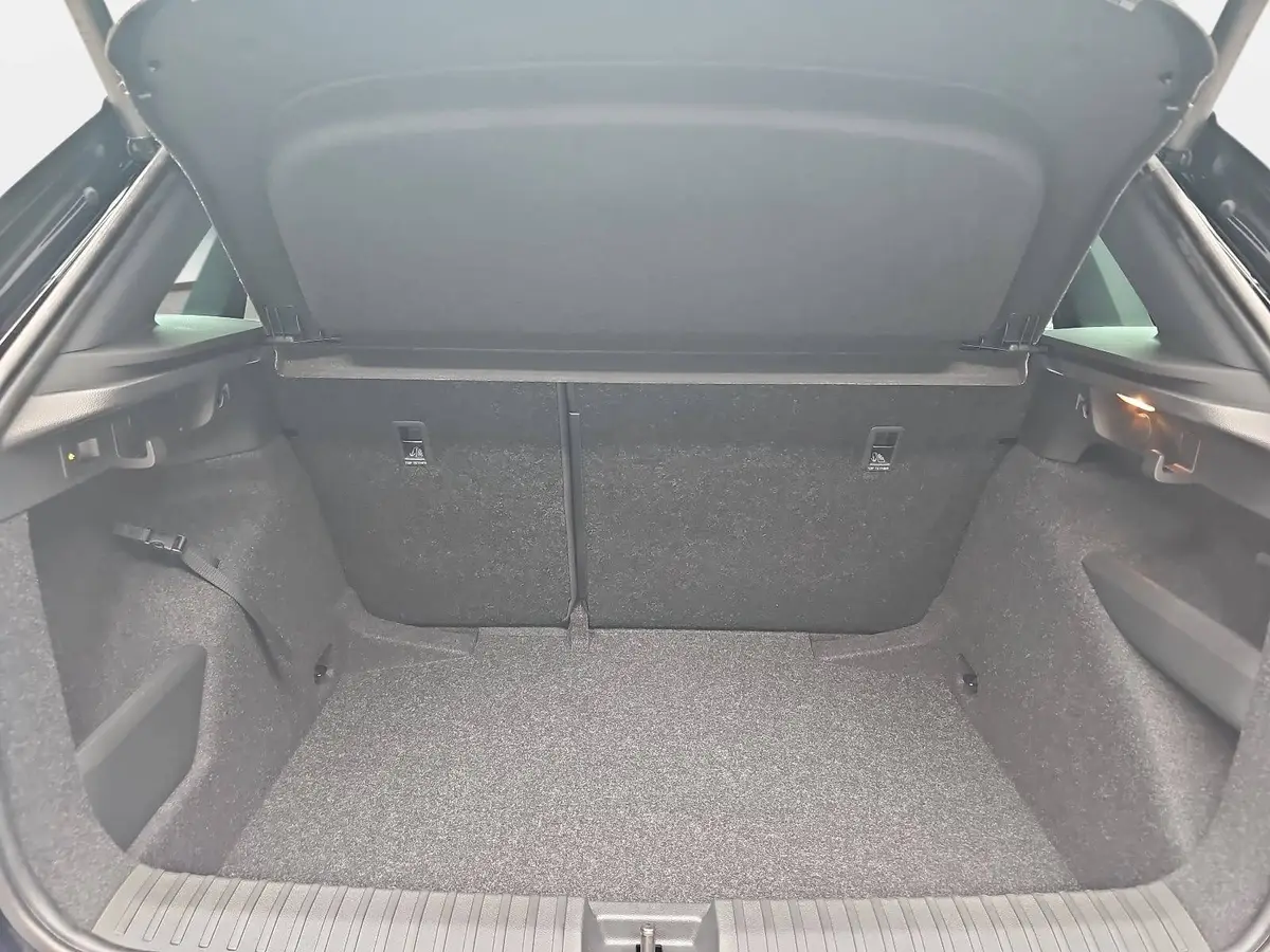 SKODA KAMIQ 1.5 TSI DSG MONTE CARLO NAVI LED