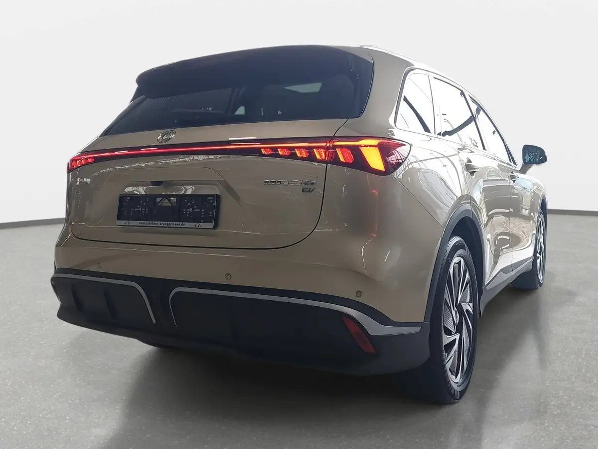 MG ANDERE EV 77 KWH LUXURY AWD PANORAMA LEDER 20-ZOLL