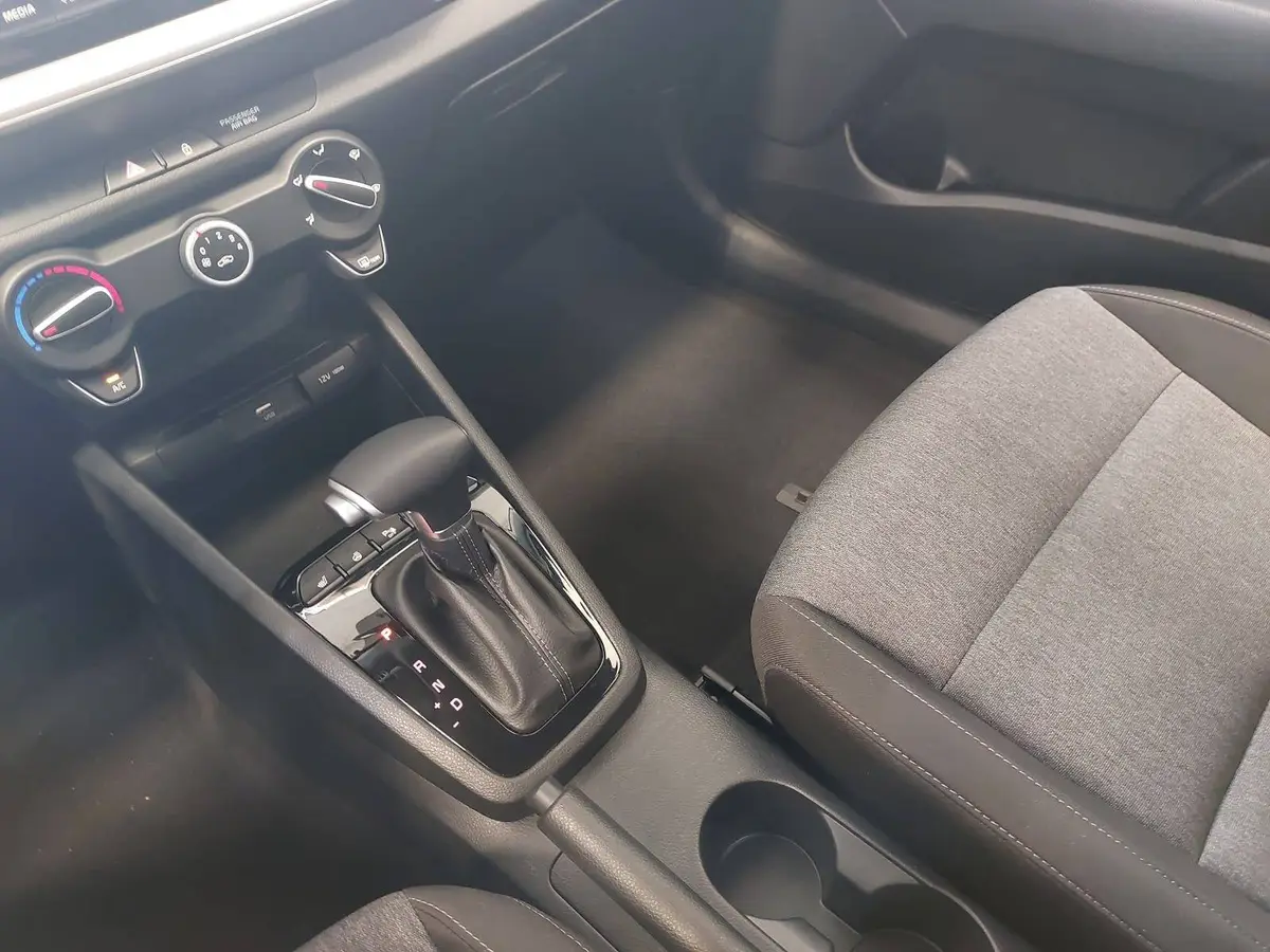 KIA STONIC 1.0 T-GDI 100 DCT EDITION 7 EMOTION