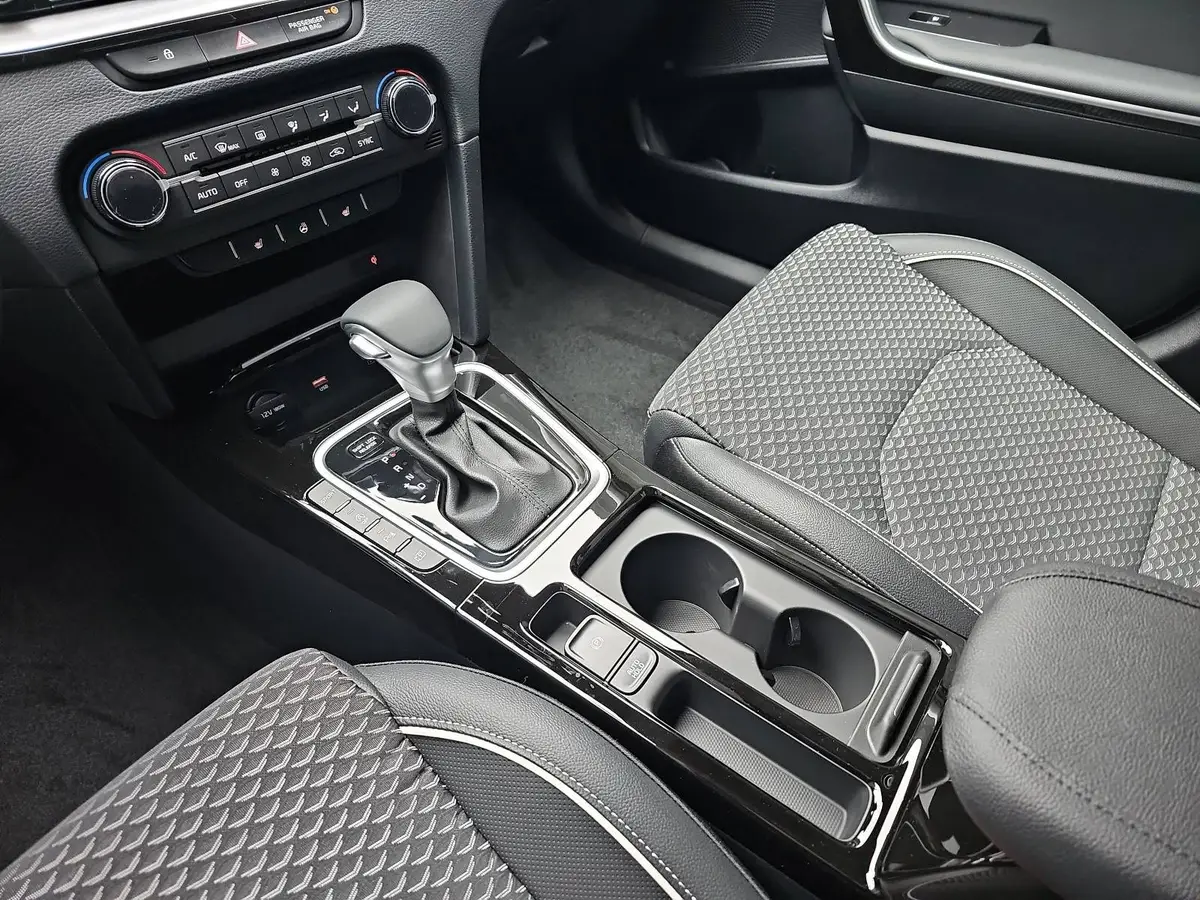 KIA XCEED 1.6 T-GDI 150 DCT SPIRIT MJ26 XCLUSIVE