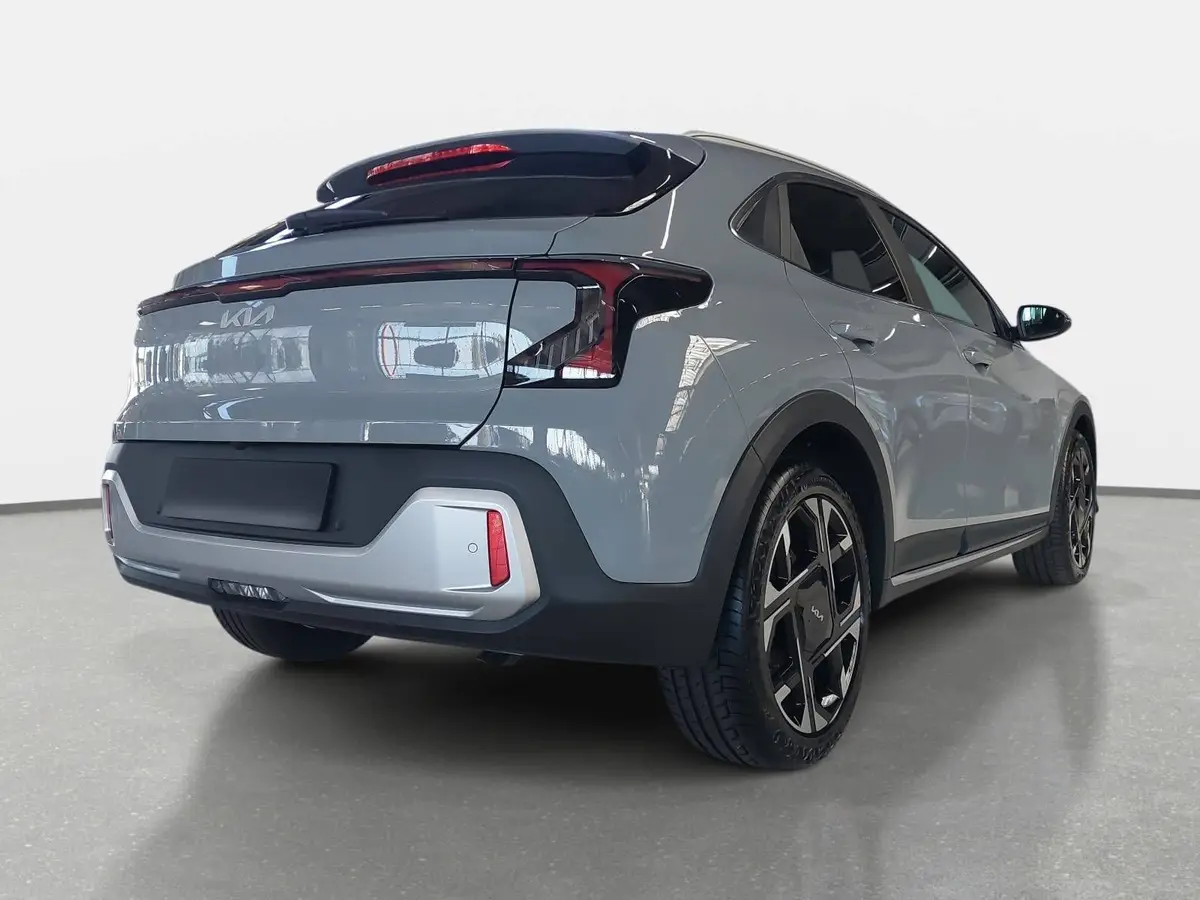 KIA XCEED 1.6 T-GDI 180 DCT SPIRIT MJ27 SOUND SITZ ADVANCED
